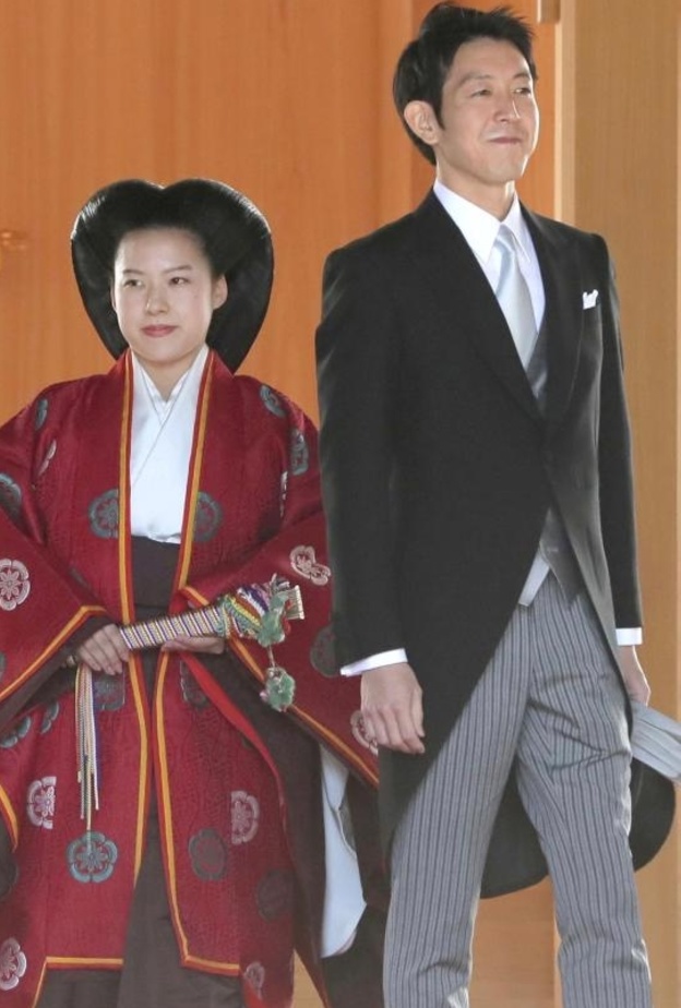 إطلالة الأميرة أياكو الثانية في حفل الزفاف