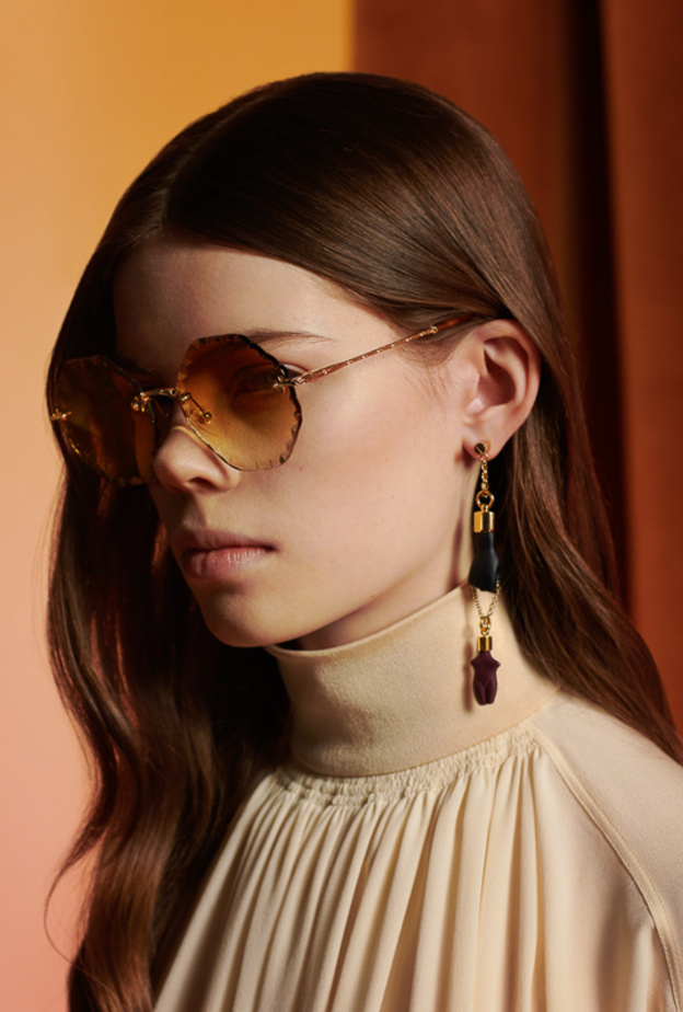  تألقي خلال الأعياد مع Chloé