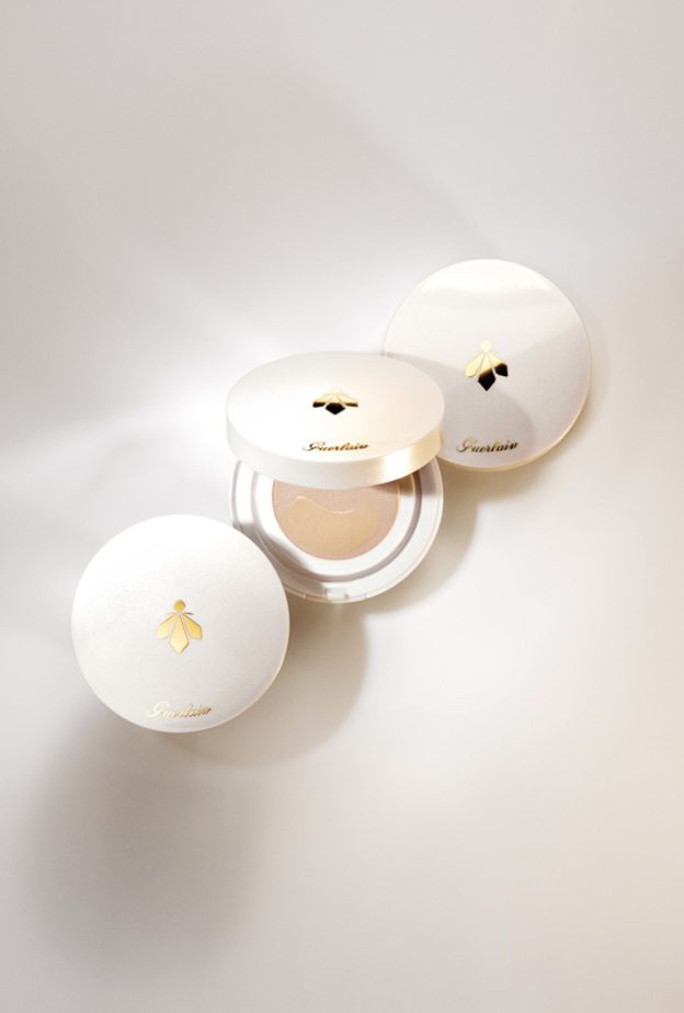 Bee Glow Aqua Cushion.. إكسير ملائم للسفر