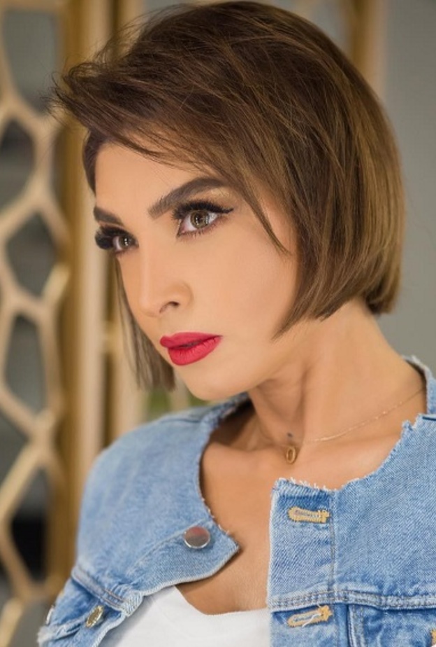 روجينا بـ نيوك شعر جديد