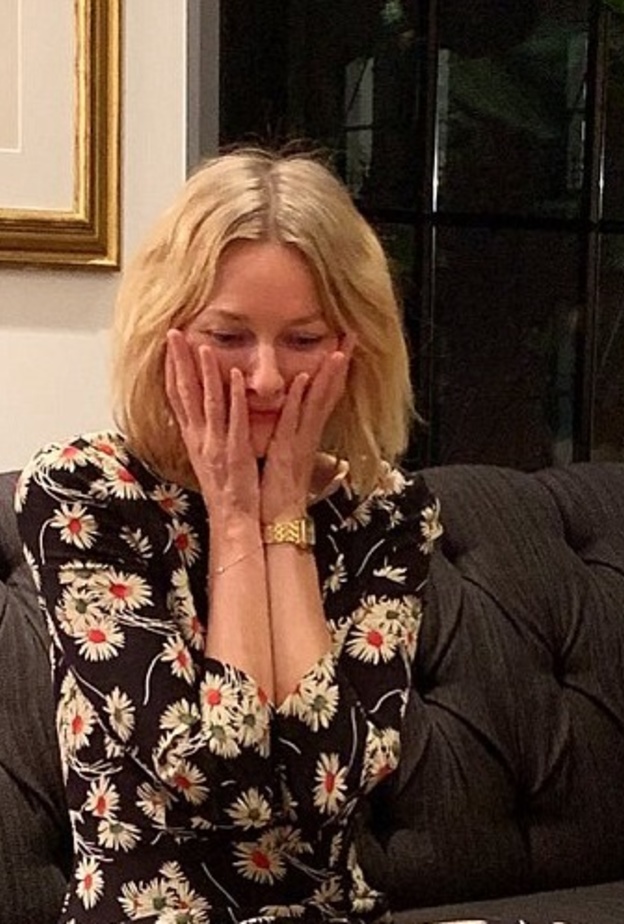 ناعومي واتس