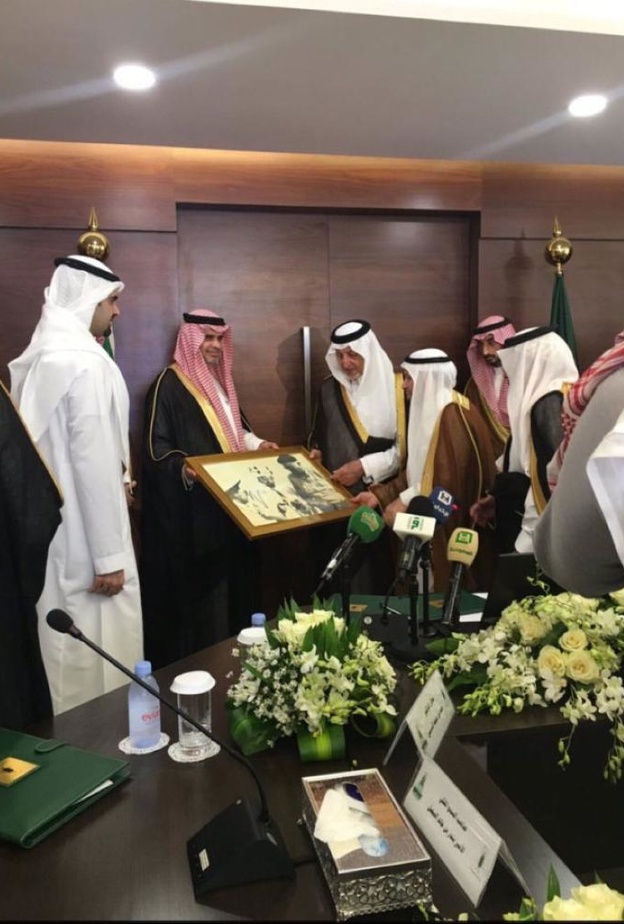 تحويل مركز الأمير خالد الفيصل للاعتدال إلى معهد بجامعة الملك عبدالعزيز 