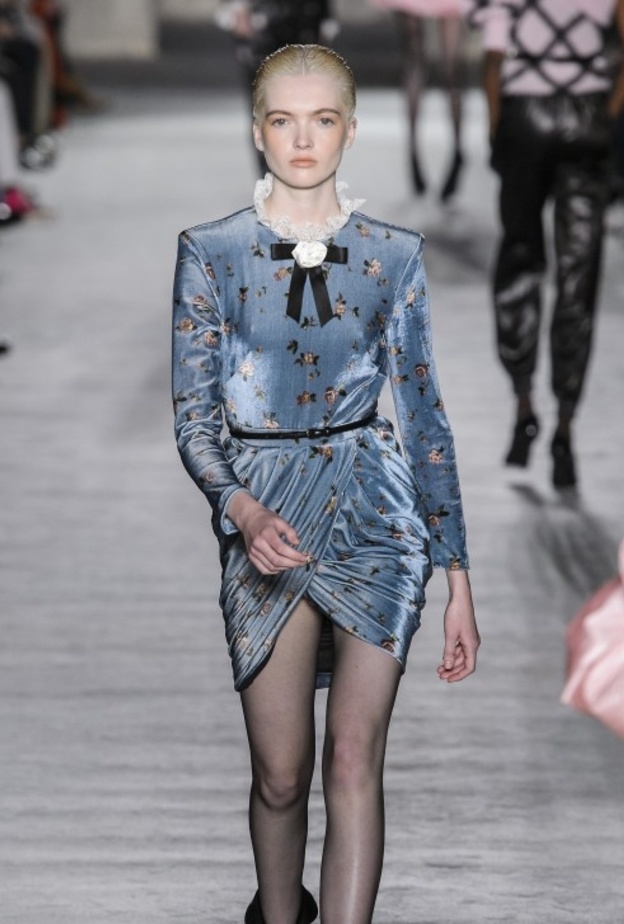  فساتين مخمل مشجرة لسهرات شتاء 2019