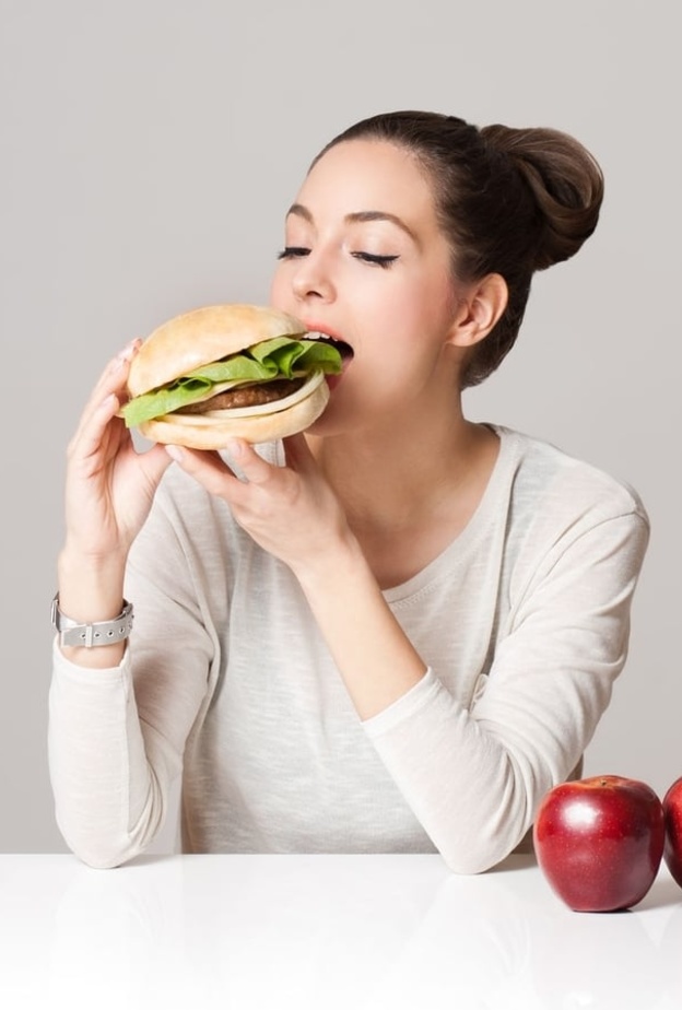 طرق اتباع رجيم البروتين والفاكهة للعروس قبل الزفاف