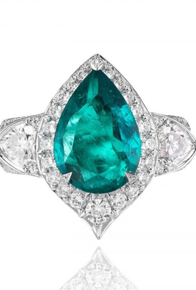 خواتم زفاف من الاحجار الكريمة من مجموعة Bvlgari