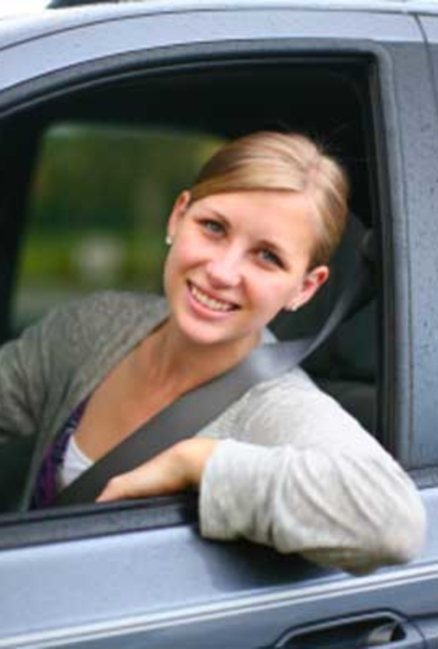  احرصي على تجنب عادات القيادة السيئة