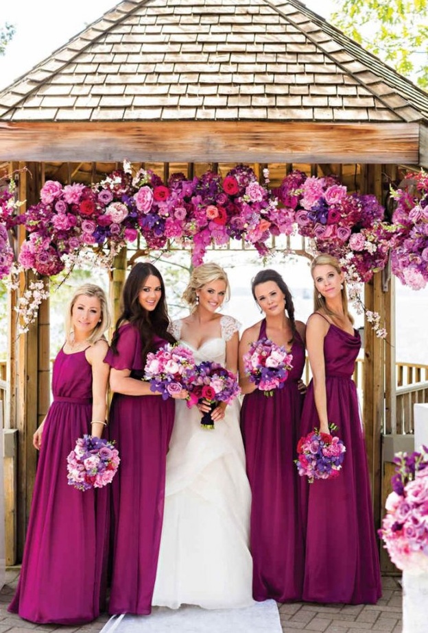 ثيم زفاف باللون البنفسجي