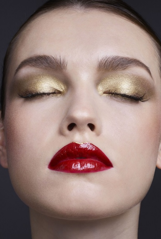 أسلوب عابر للنجوم من Guerlain لموسم مناسبات نهاية العام