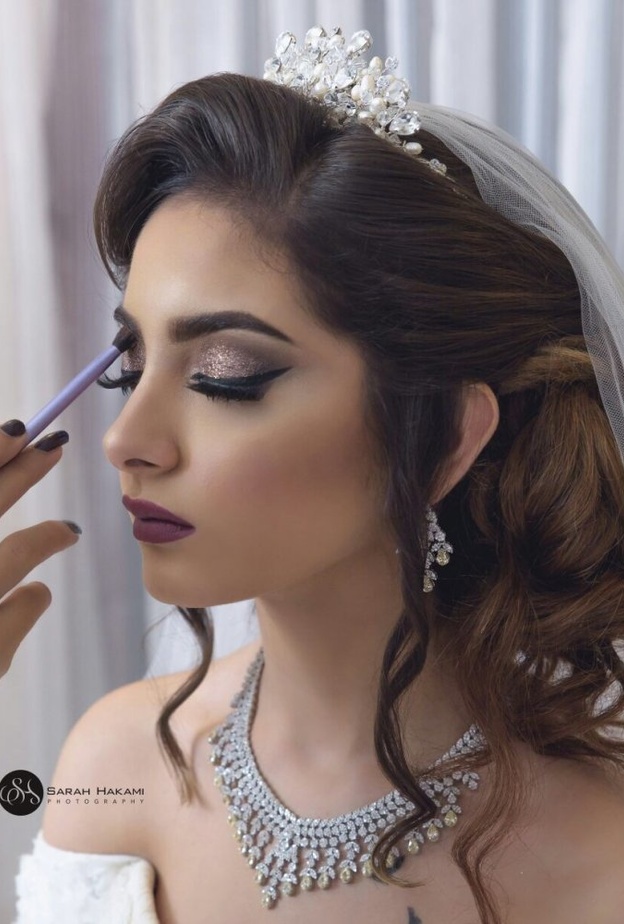 من مكياج العرايس من خبيرة التجميل السعودية إسراء الحكمي