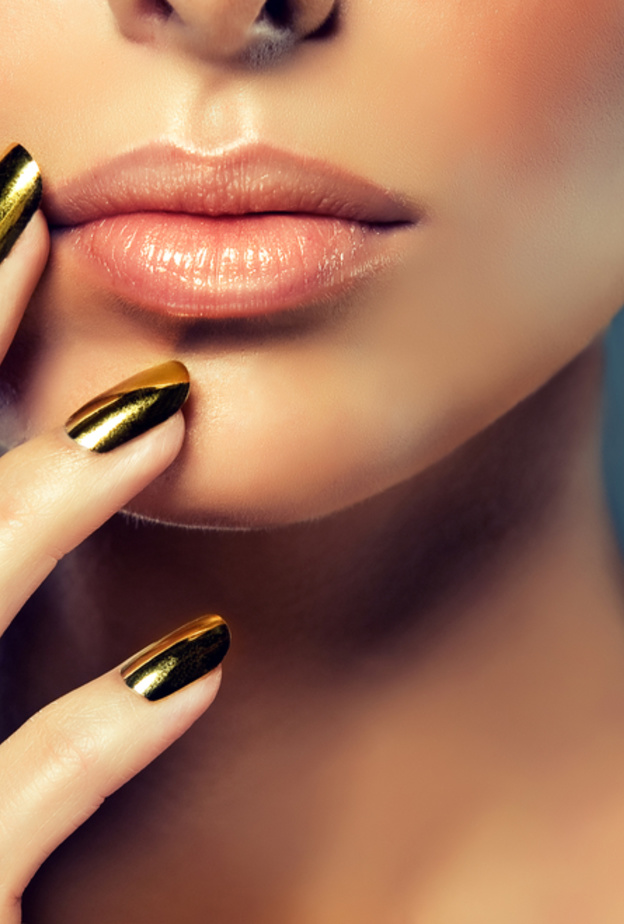 من درجات الأحمر