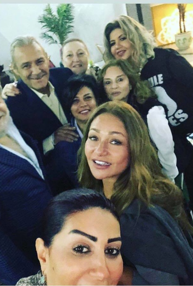 فاروق الفيشاوي وزملاءه النجوم