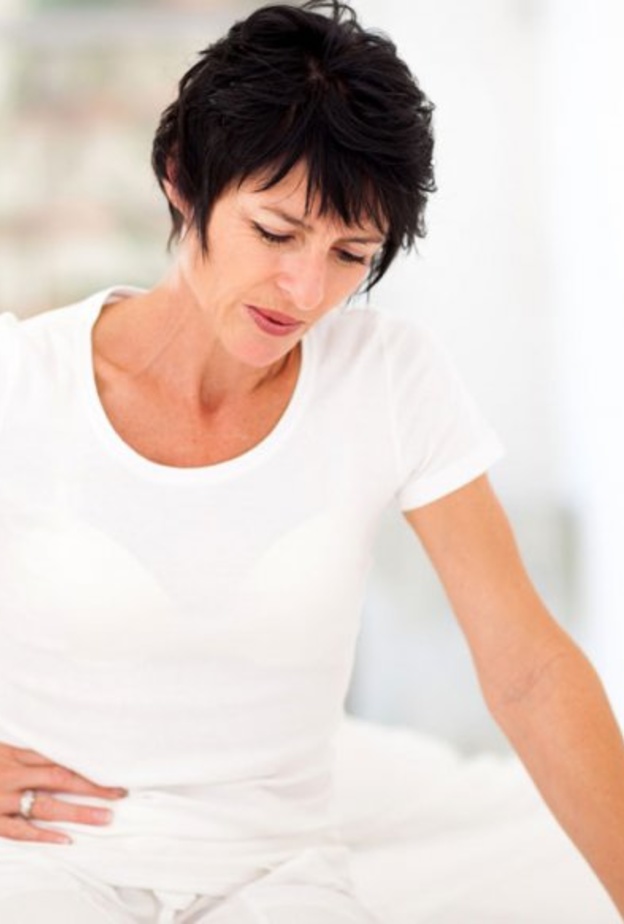 التهاب مجرى البول يسبب ألم في منطقة المثانة