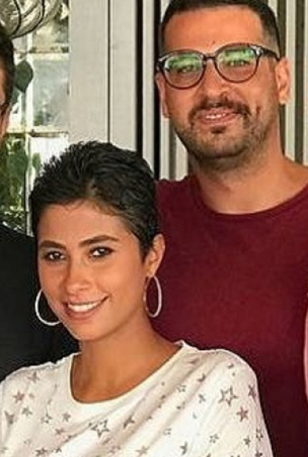 روبي في أول ظهرو لها بشعرها القصير 