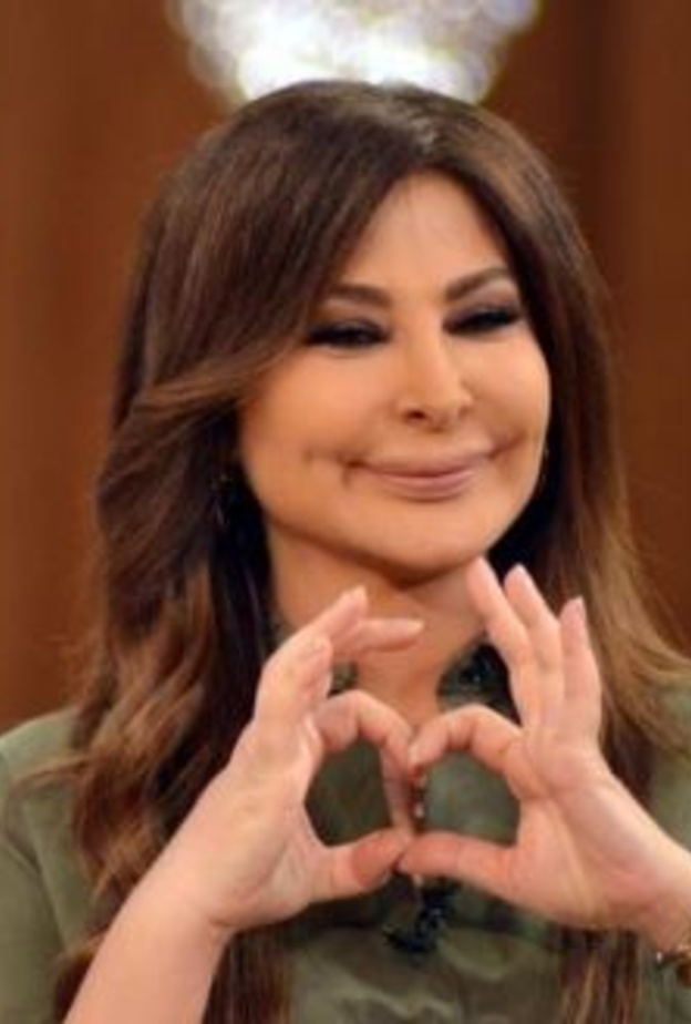 إليسا مع منى الشاذلي