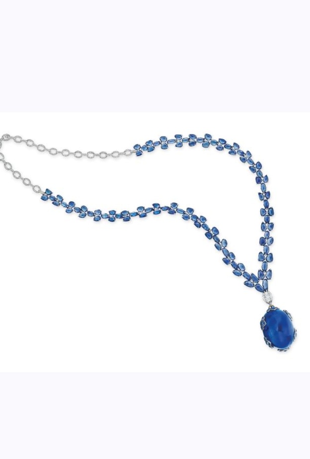 أكبر ياقوتة زرقاء مصقولة من دون أوجه في العالم بمزاد "كريستيز"