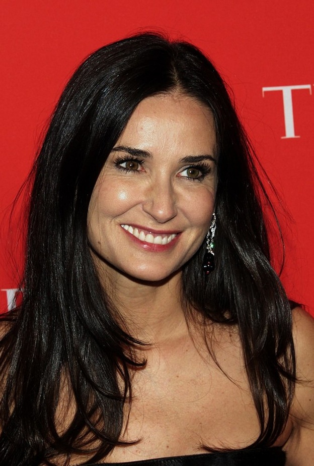 ديمي مور تعتبر من النجمات الجميلات في هوليوود