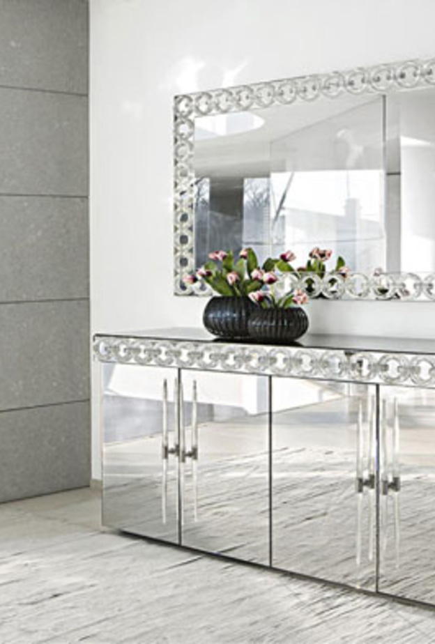 قواعد المرآة والضوء في Royal Owl Furniture