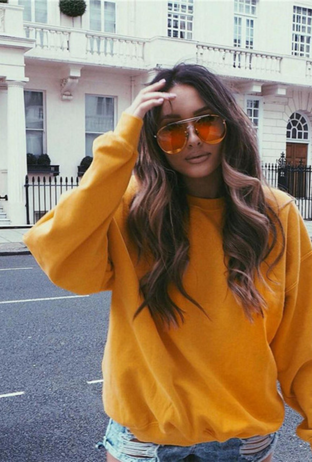 Carven توب باللون الأصفر الخردلي من