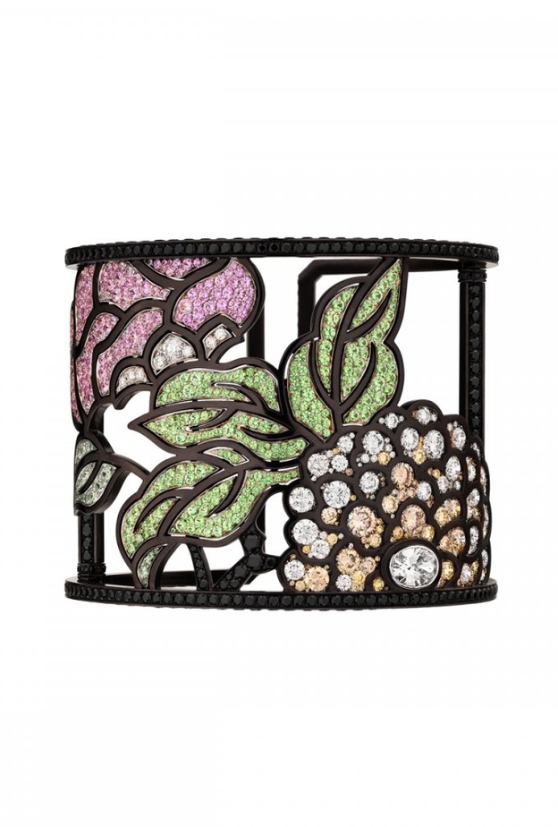 اسوارة من شوميه Chaumet 