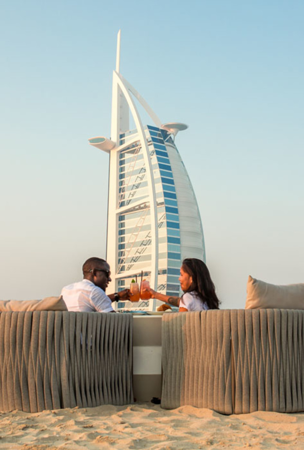 مطعم شيمرز الشاطئي