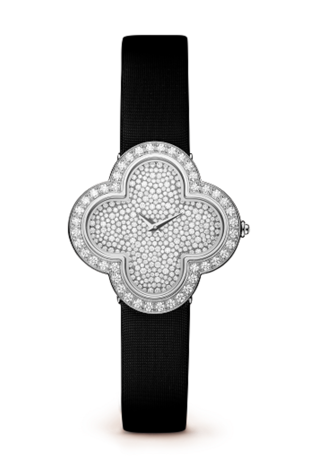 شتاء متألّق مع إبداعات ألامبرا بريز من دار فان كليف أند آربلز