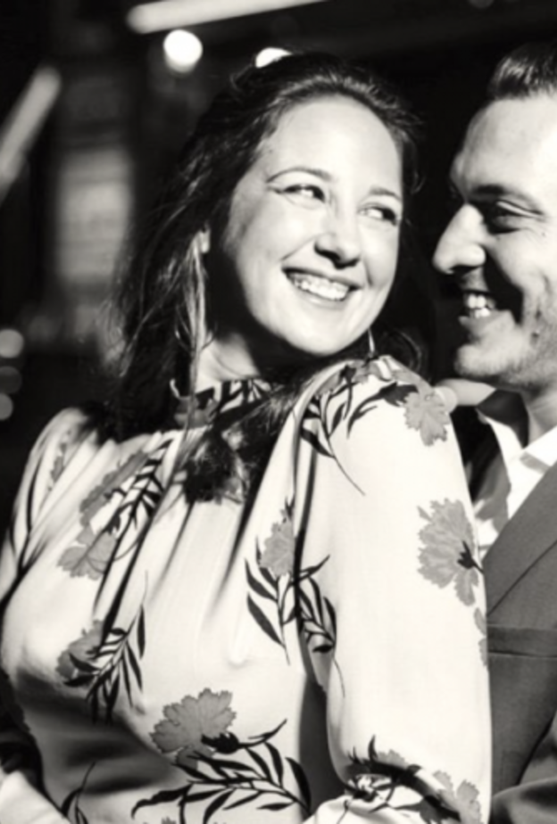 الإعلان رسميا عن خطبة الأميرة ثيودورا على المحامي ماثيو كومار