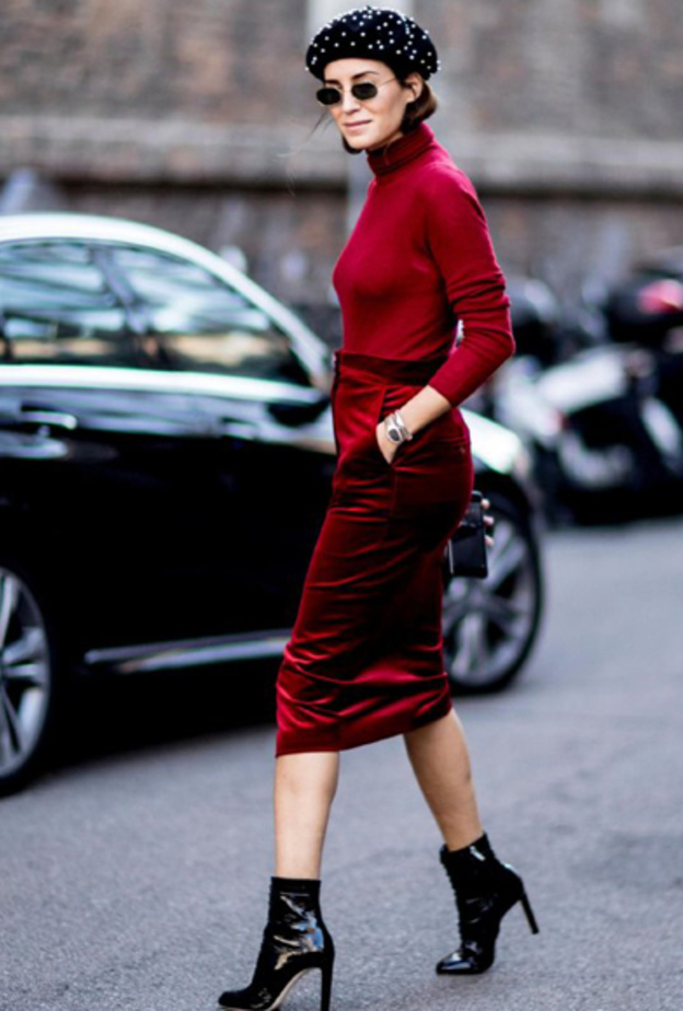  Alexandre Vauthier جاكيت من المخمل الأسود من