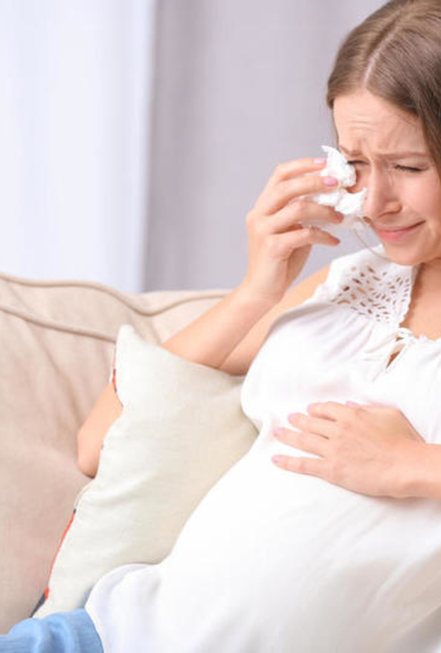 كيف تؤثر عصبية الأم على صحة الجنين