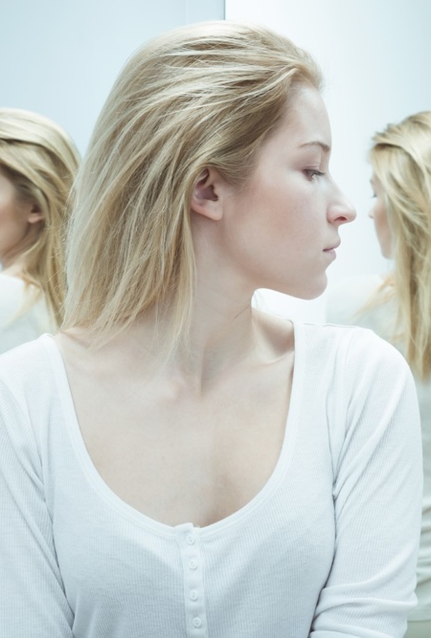 ما هي اسباب الشيزوفرينيا ؟