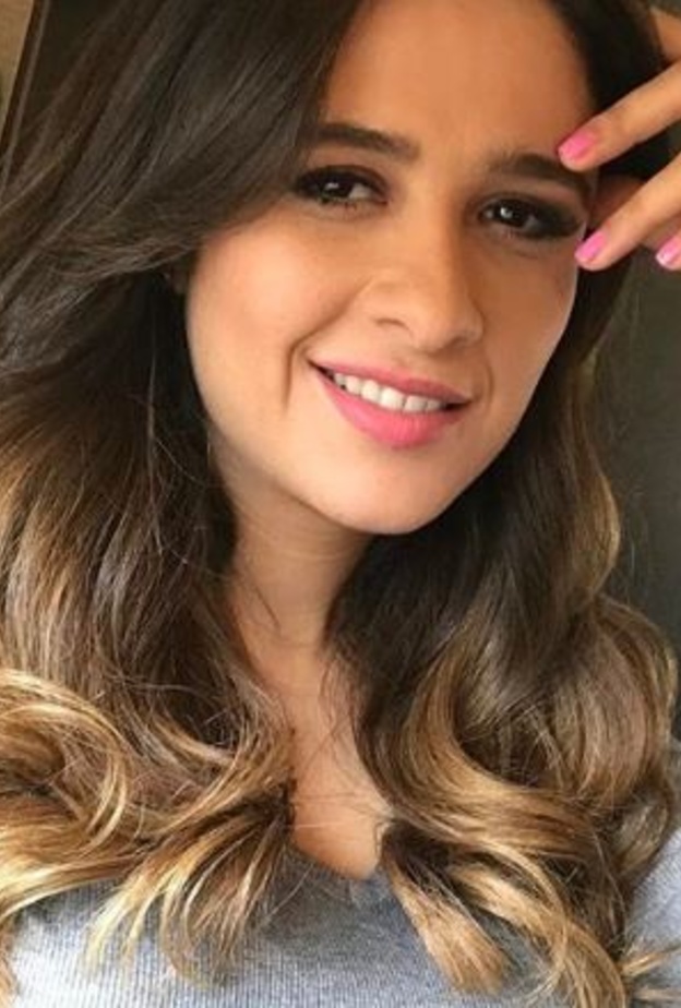 ياسمين عبد العزيز