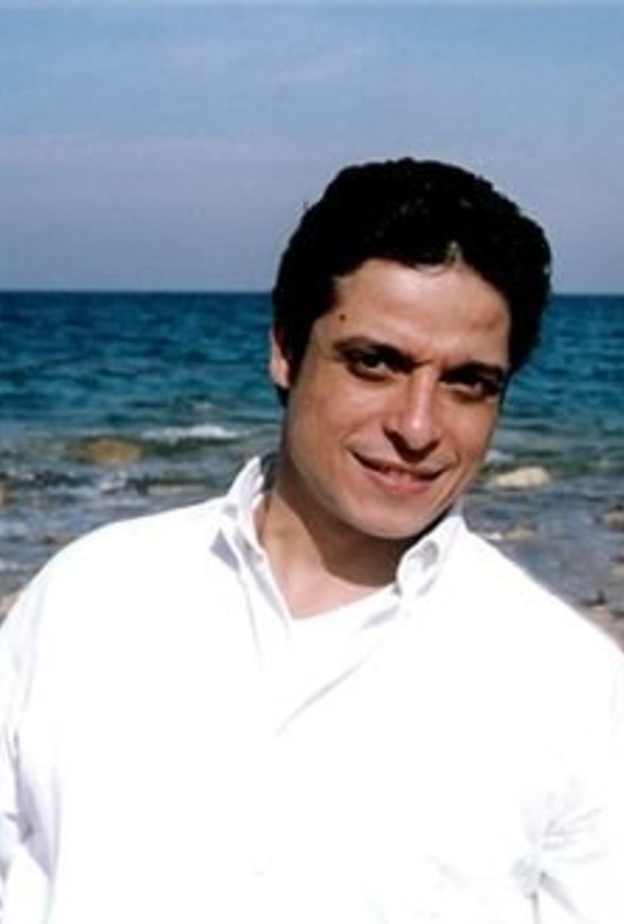 ابن شقيق عامر منيب يحيي ذكرى وفاة عمه