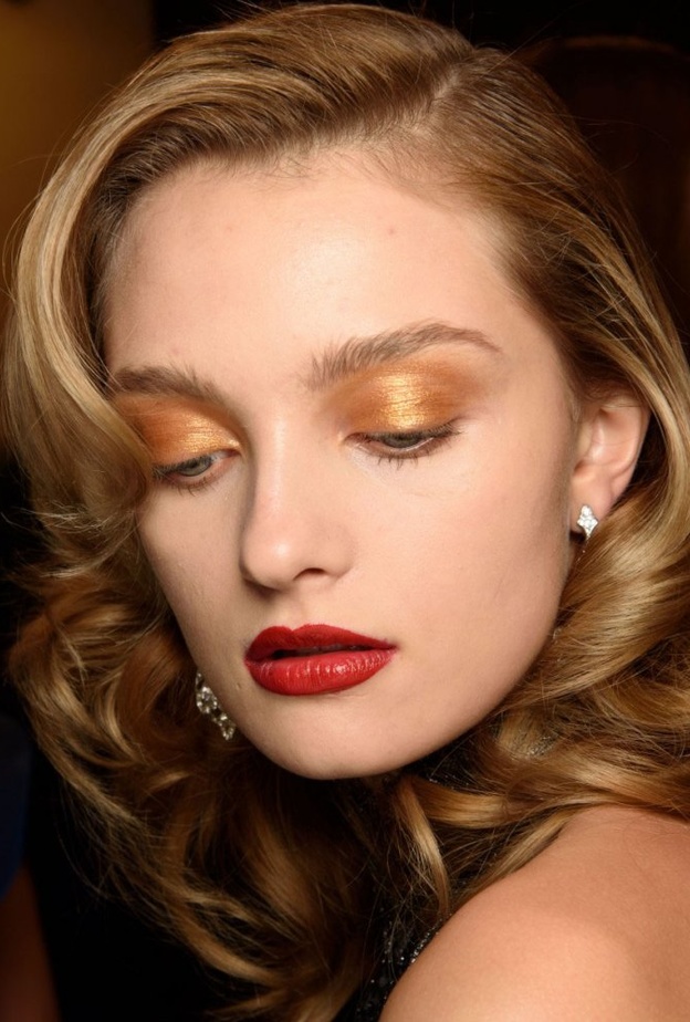 مستحضرات براقة ‏ من DIOR 5-Colour Eyeshadow