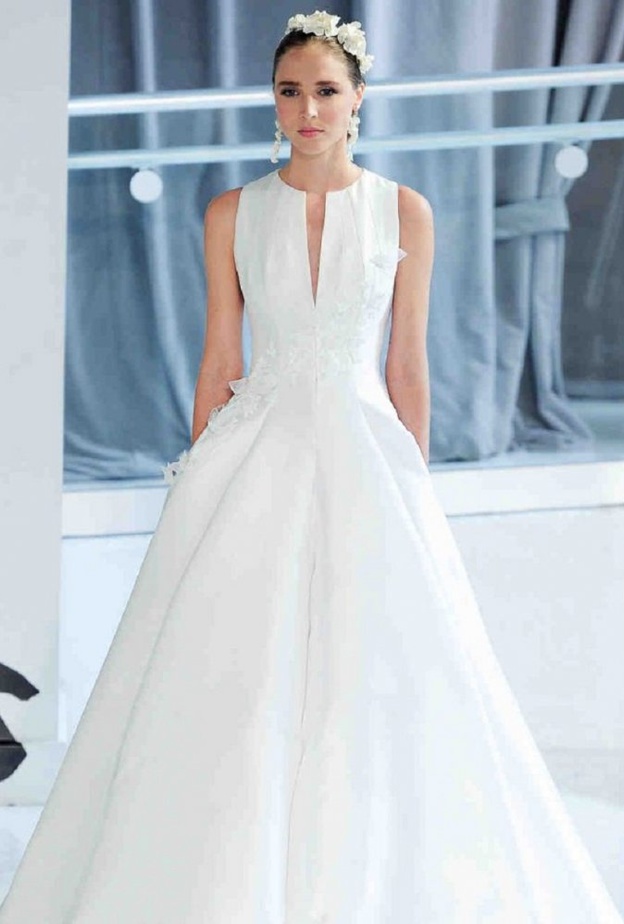 فساتين من مجموعة ديور 2018