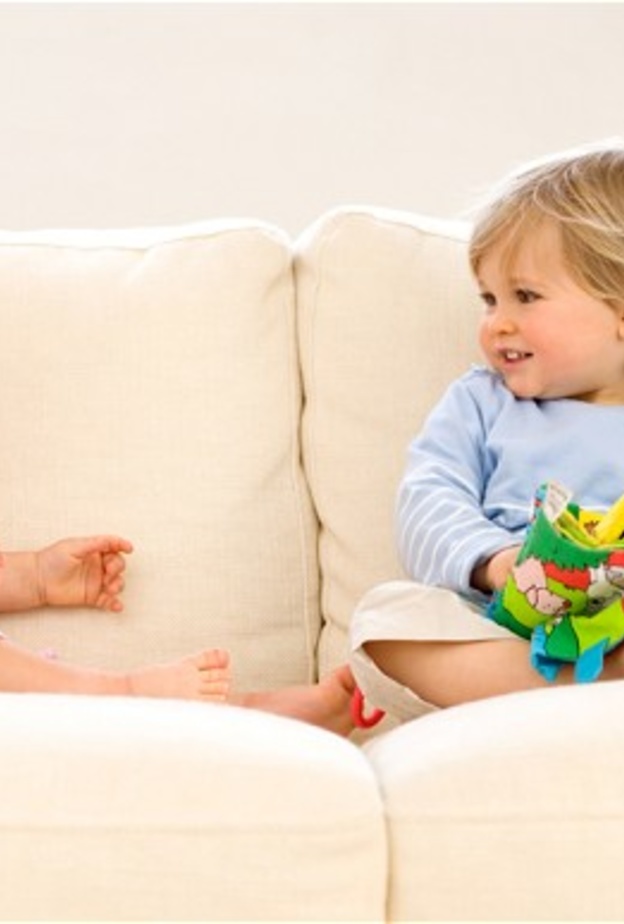 أمور هامة يجب أن تتجنبها الأم كي لا ينشأ الطفل أنانيا 