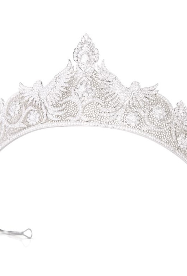 تاج من بوتشيلاتي Buccellati