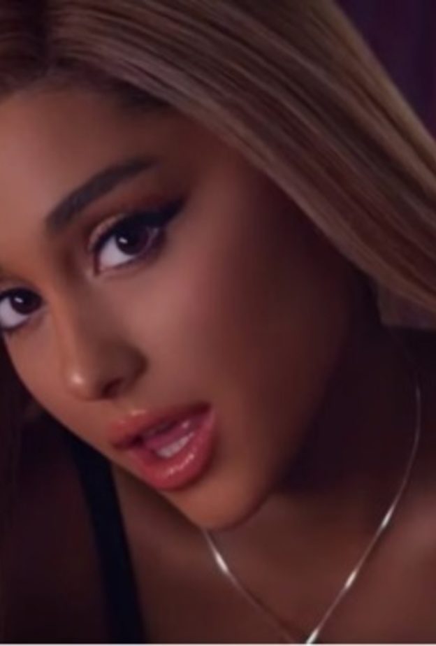 أريانا جراندي