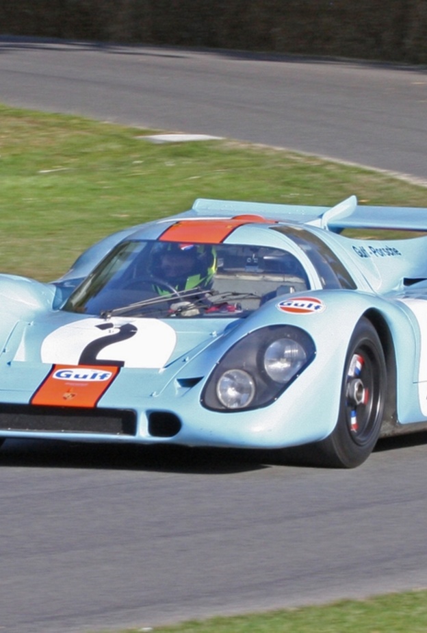 السيارة بورش 1956 550 سبايدر-بسعر 6 مليون دولار