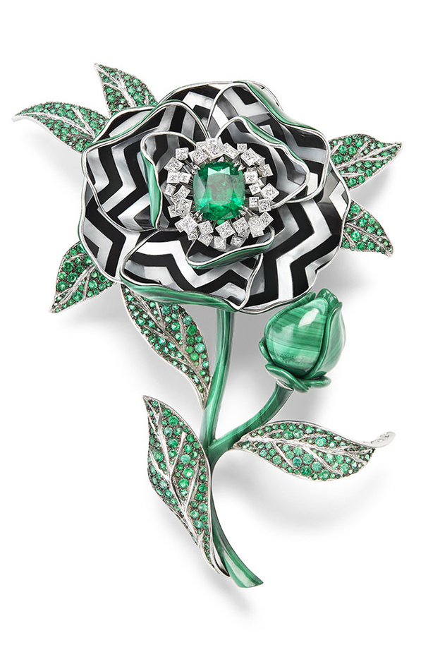 بروش من بياجيه Piaget