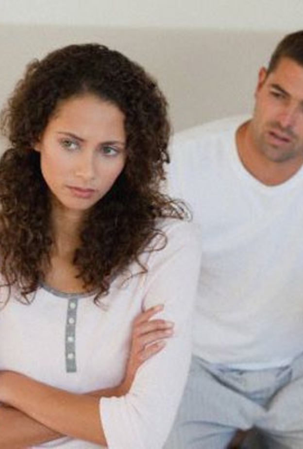 أهم الأمور التي لا يجب أن يطلع عليها الزوج