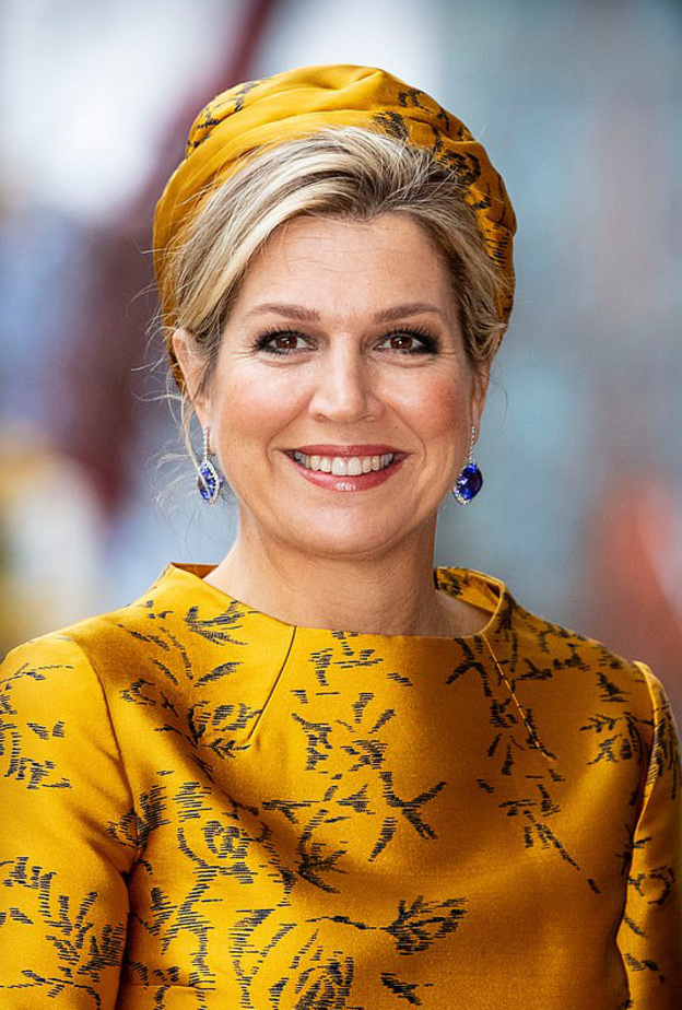 الملكة ماكسيما تابعت العروض الفنية