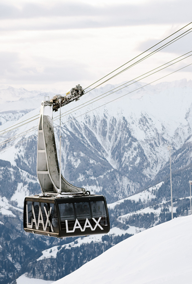 LAAX