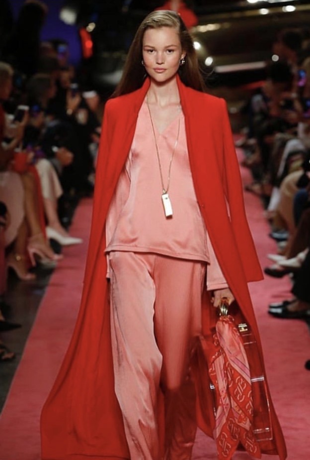  لون الموسم المرجاني الحيوي