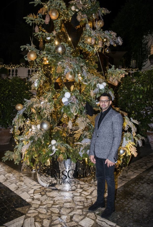 مصمم الأعراس طوني بريس يقدم زينة مناسبات نهاية العام في روما