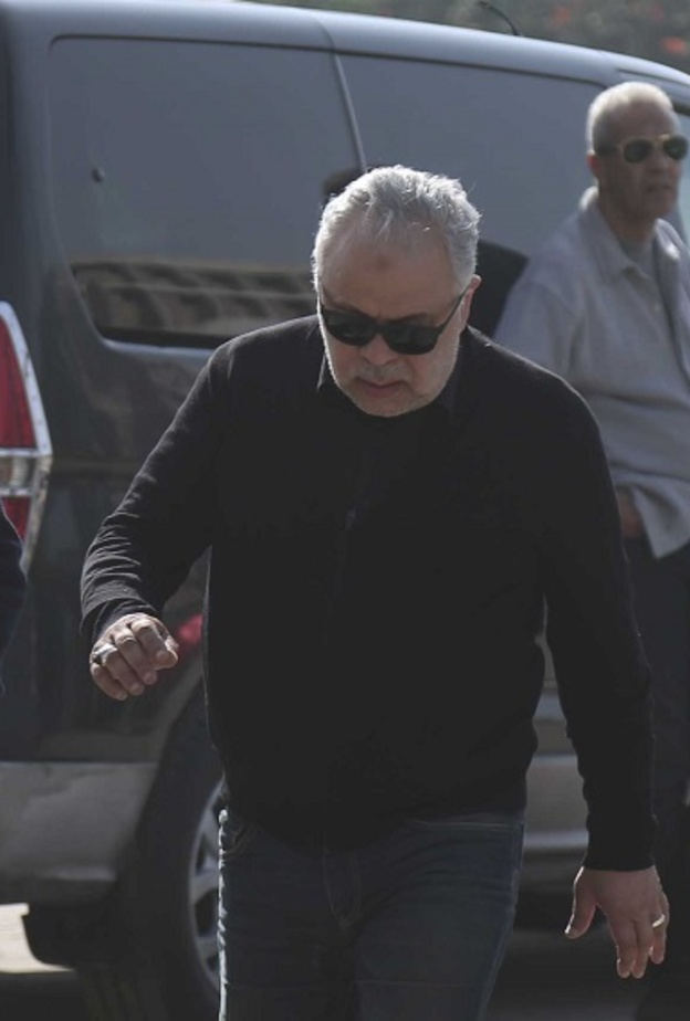 اشرف زكي في جنازة أحمد السيد 