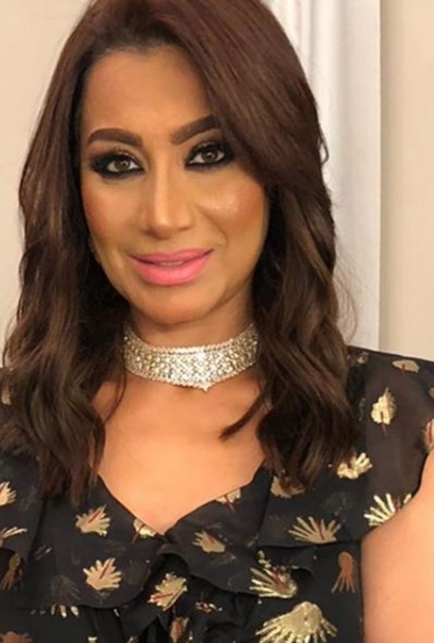 بسمة وهبة تعود من رحلة علاجها