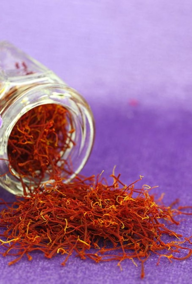 فوائد الزعفران الصحية للعروس