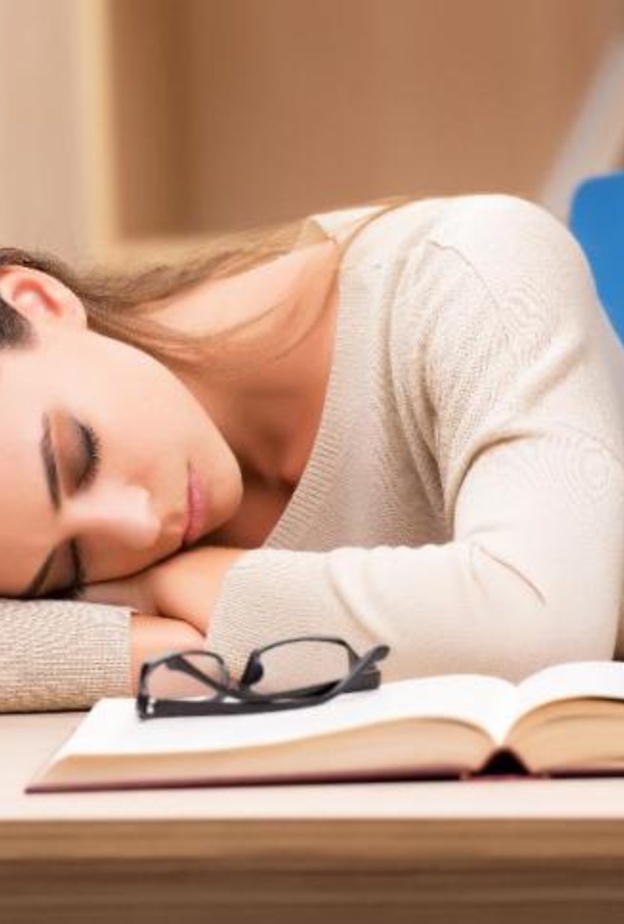 القيلولة تحسن صحة الدماغ