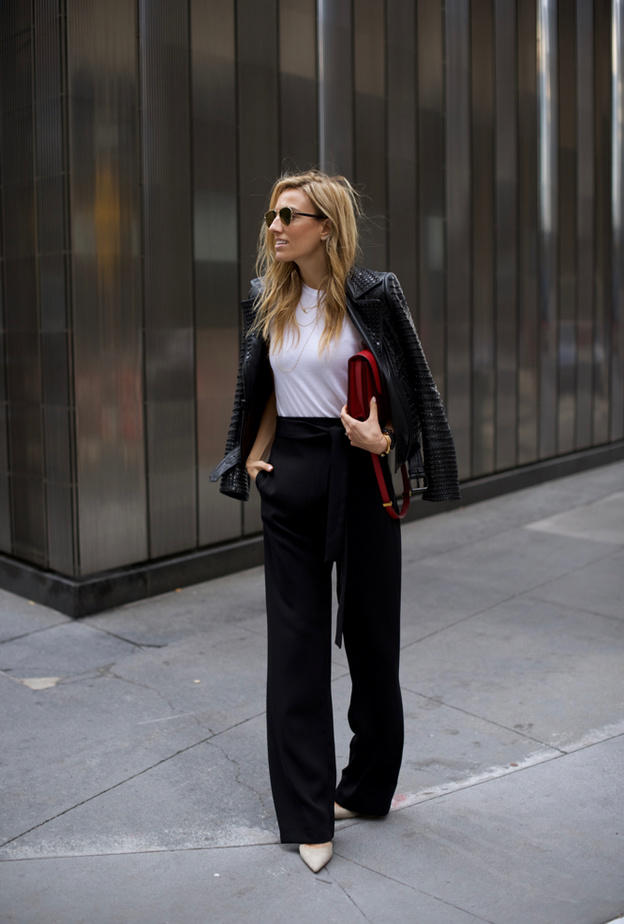  نسقي البناطيل ذات الأرجل والواسعة مع بلايز طويلة لاخفاء الأوراك