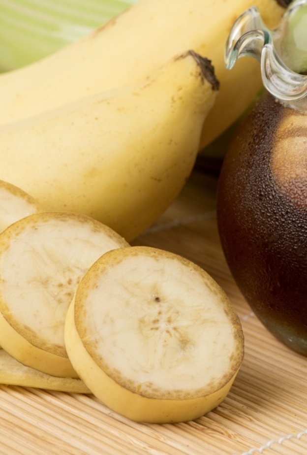  الموز والعسل يعالجان فقر الدم