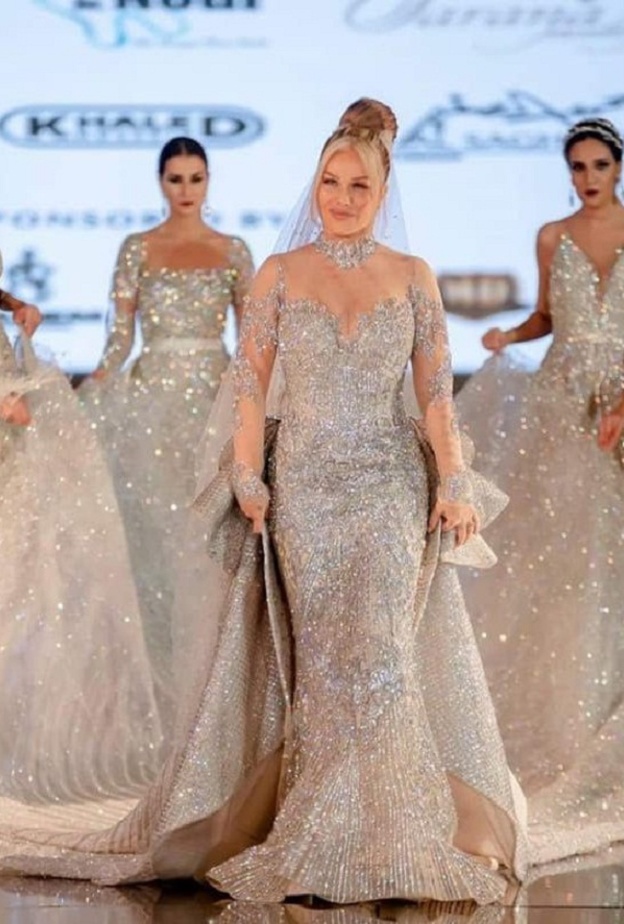 فستان نيكول سابا بقيمة 10 مليون دولار.